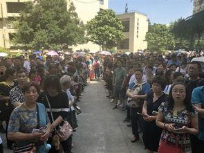 吃瓜各种热门事件学校,揭秘近期校园吃瓜事件背后的真相