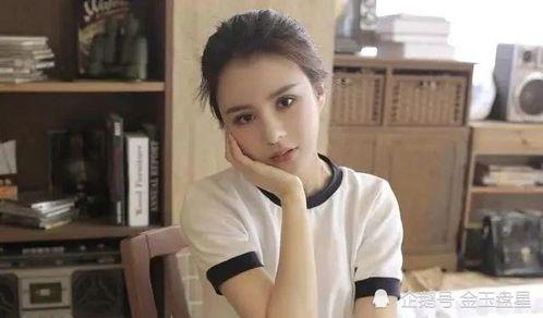 明星网红巨蟹女,揭秘网红巨蟹女生的独特魅力与生活点滴”