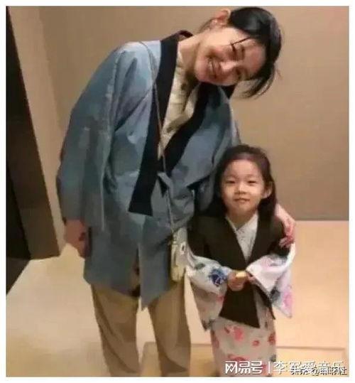 娱乐圈被迫吃瓜,被迫吃瓜背后的真相揭秘